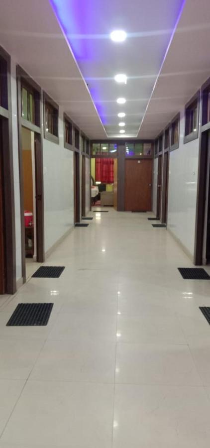 Jaya Palace Hotel By Wb Inn Dhaulpur Extérieur photo